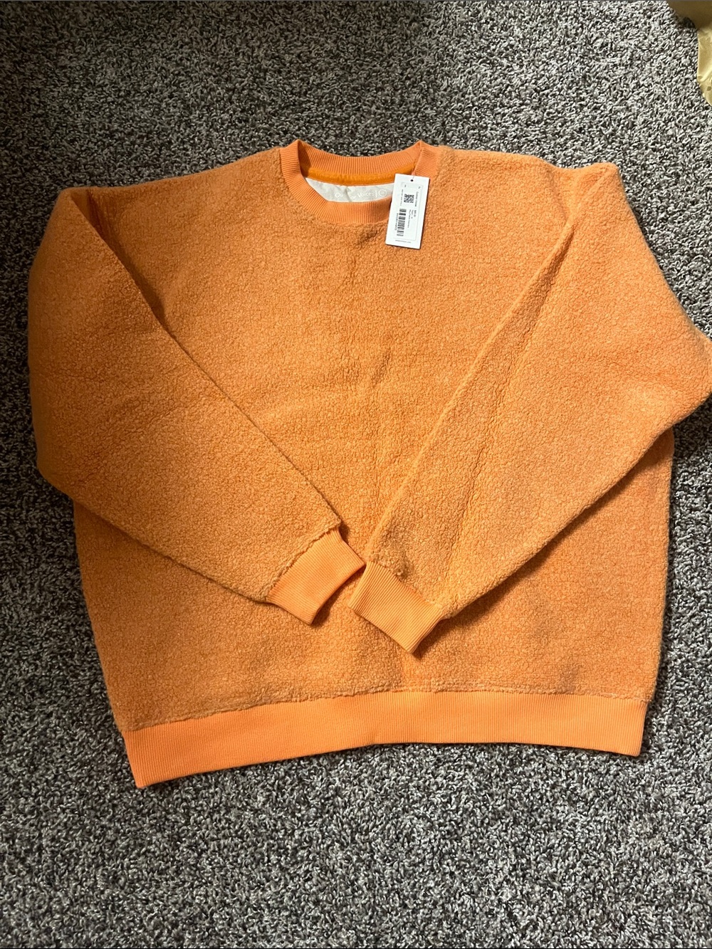 Outdoor Voices Pullover • Sz Medium